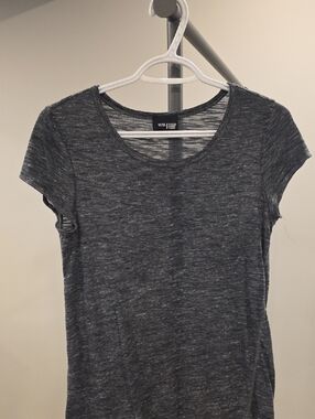 Wilfred Heather Charcoal Short Sleeve Scoop Neck Tee